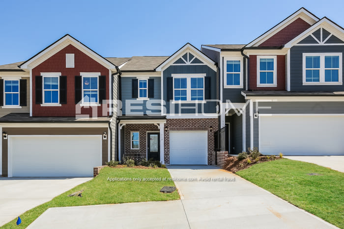 153 Aurora Lane – photo 1 of 19