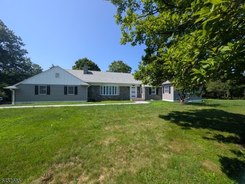 1 Old Readington Rd – photo 1 of 34