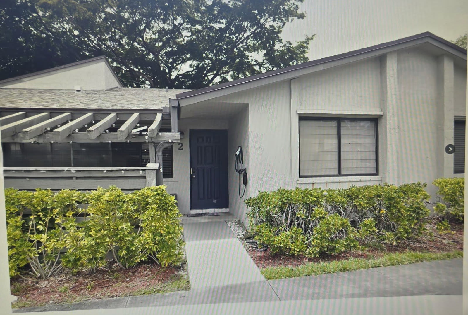 453 Lakeview Drive – photo 1