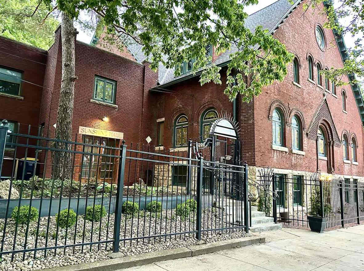 706 West Pennway Street – photo 1