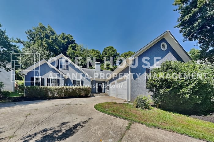 5025 Oak Hollow Drive Northwest – photo 1