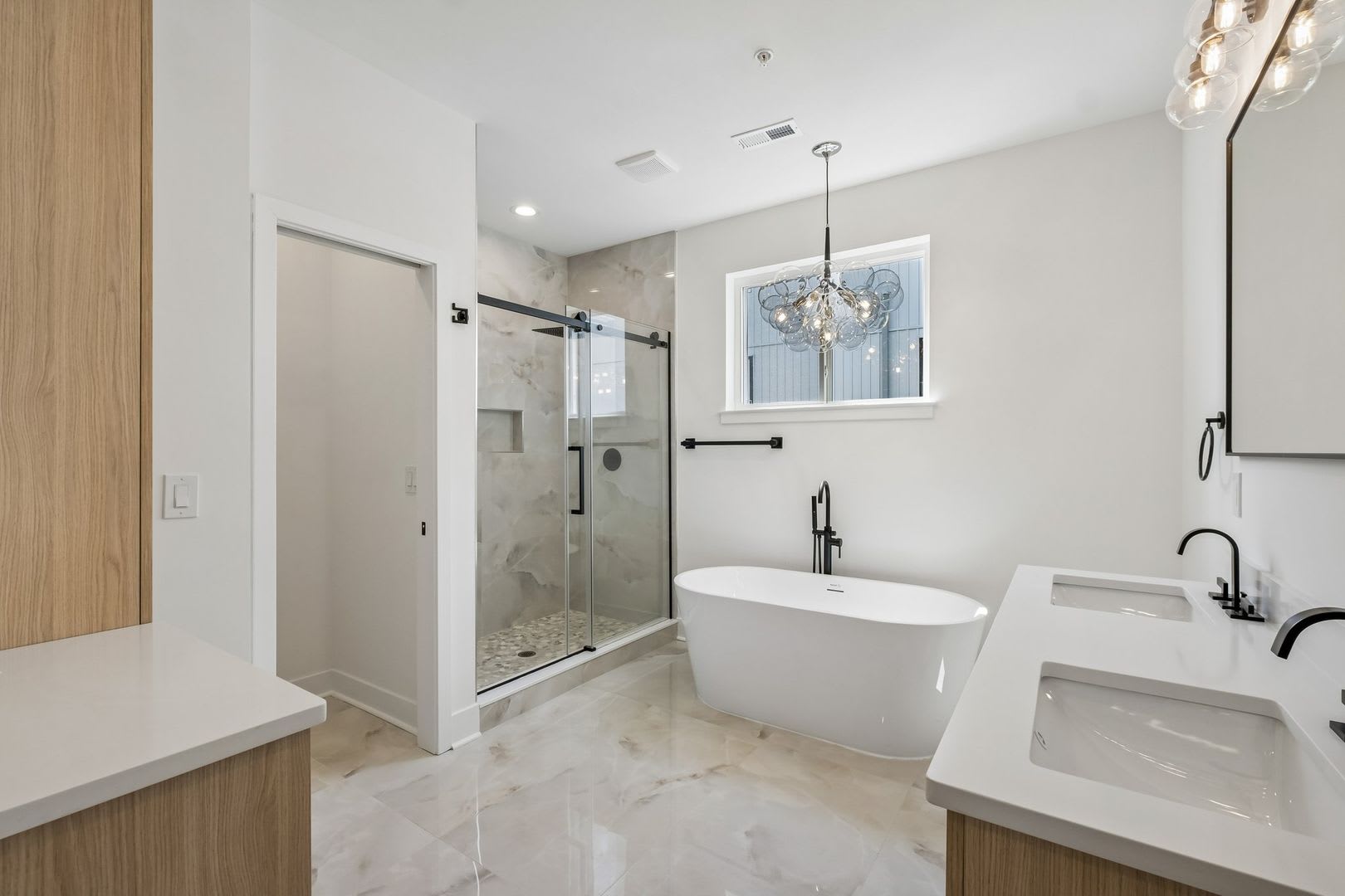 Luxury New Construction Townhome – photo 1