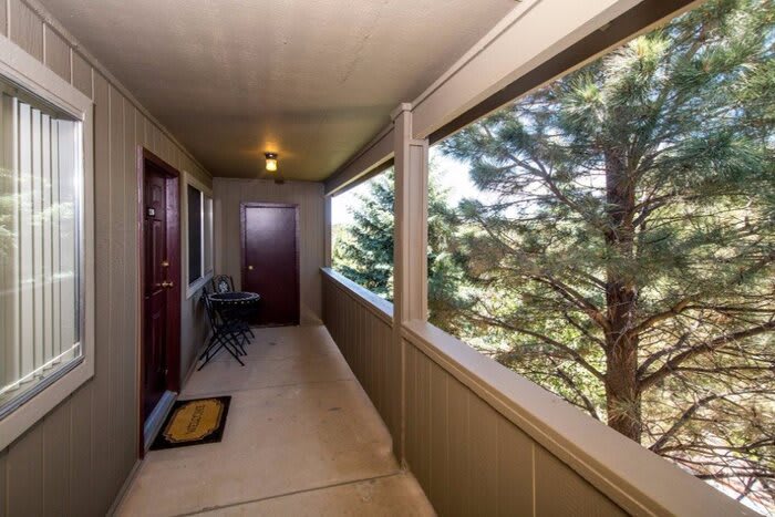 5250 East Cortland Boulevard – photo 1 of 141