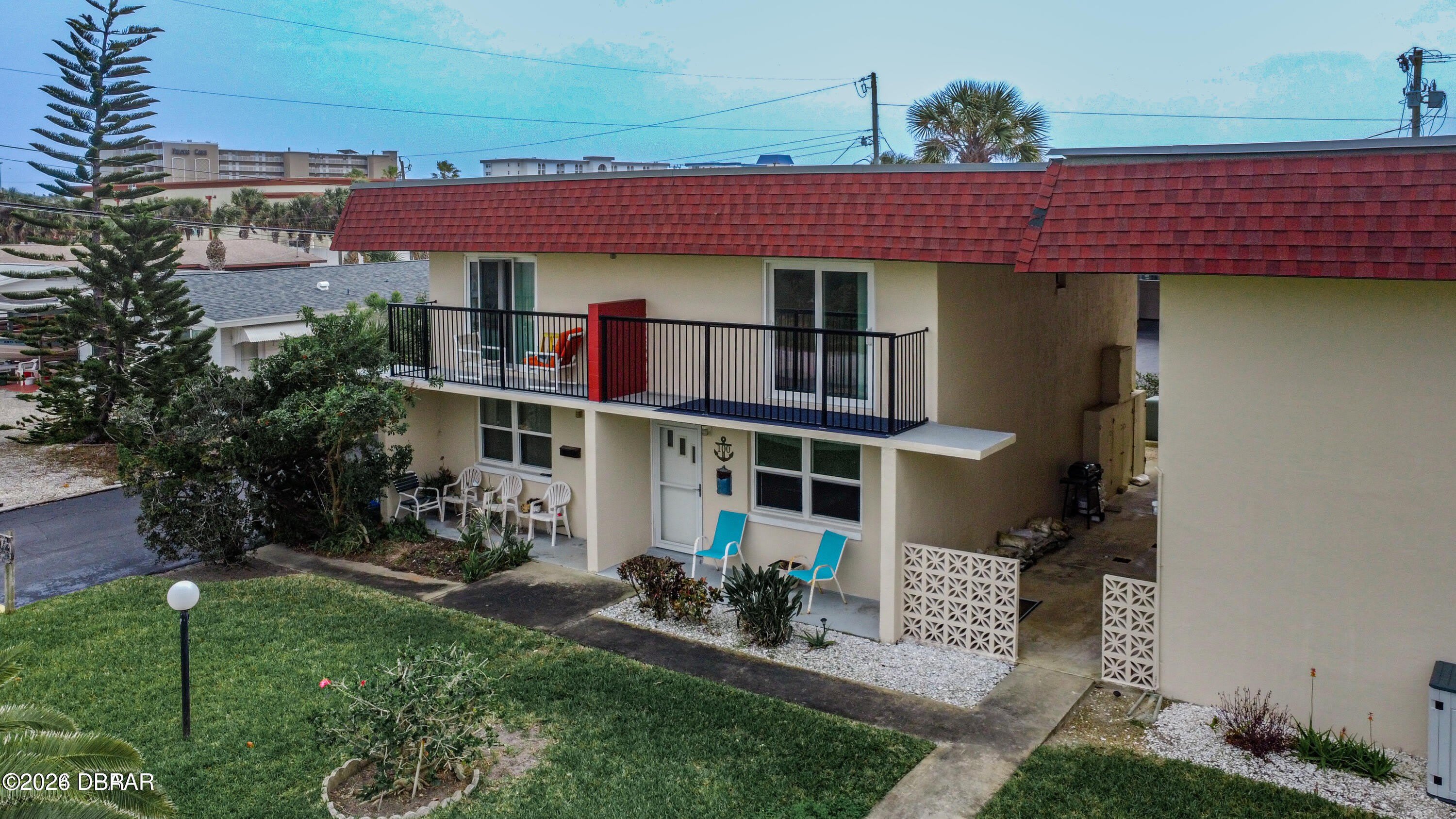 3433 S Peninsula Drive – photo 1 of 6