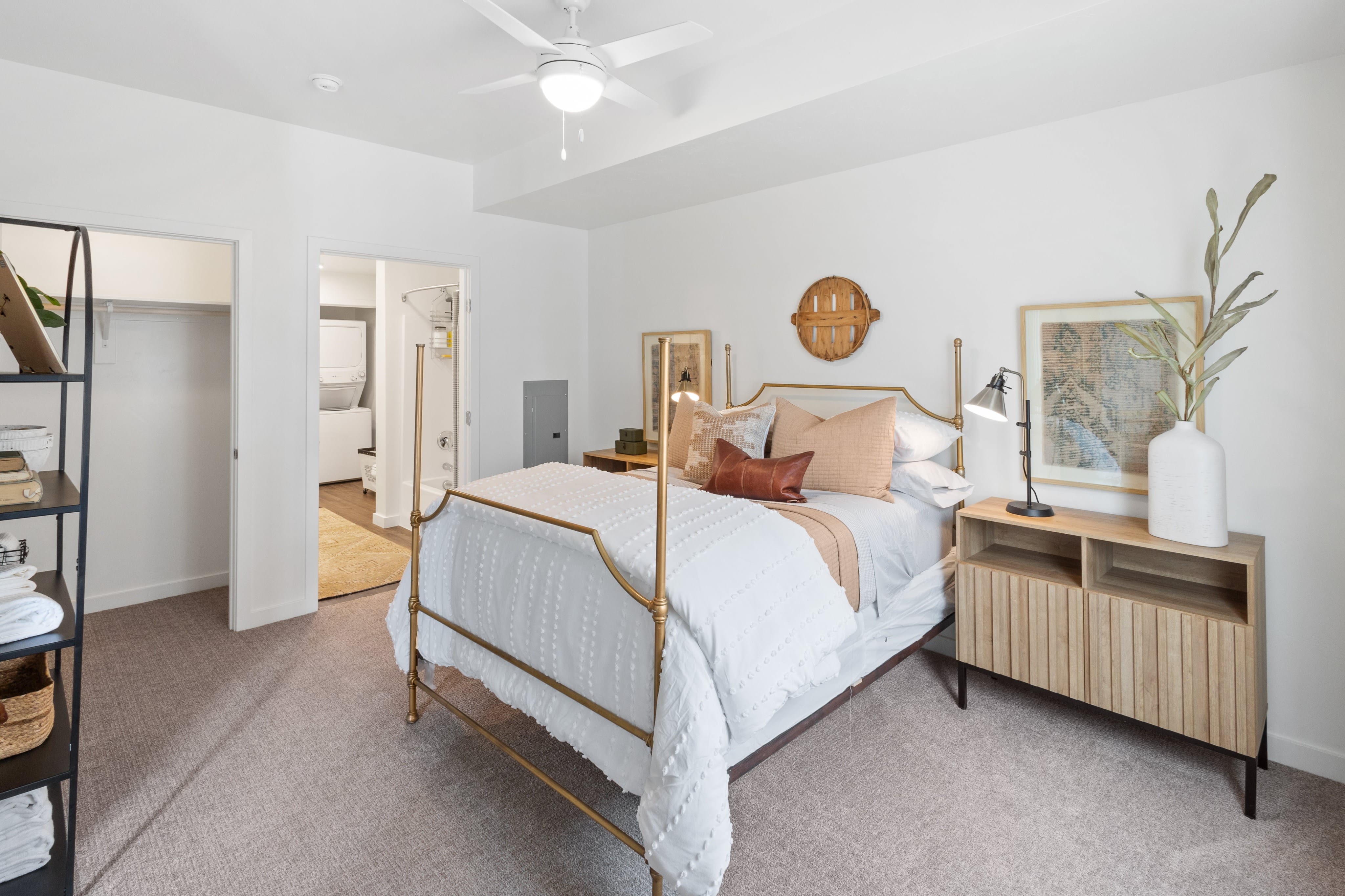 Pioneer Crossing – photo 1