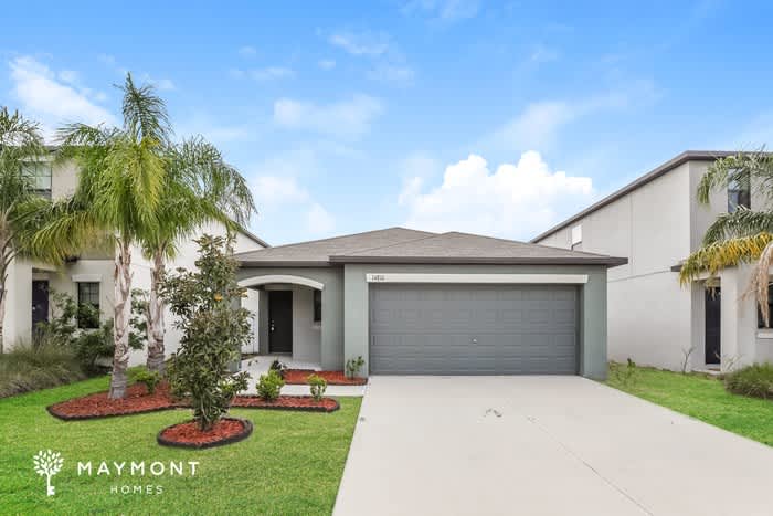 14810 Crescent Rock Drive – photo 1 of 11