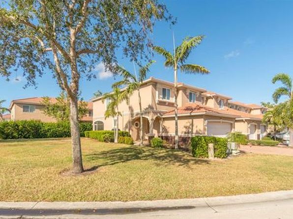 9600 Roundstone Circle – photo 1 of 38