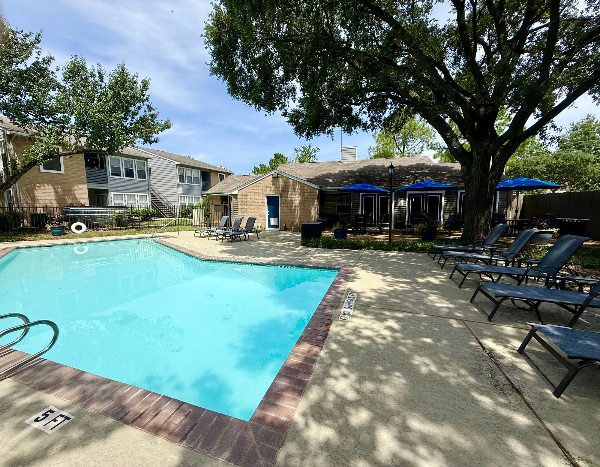 Abbey At Conroe – photo 1 of 494