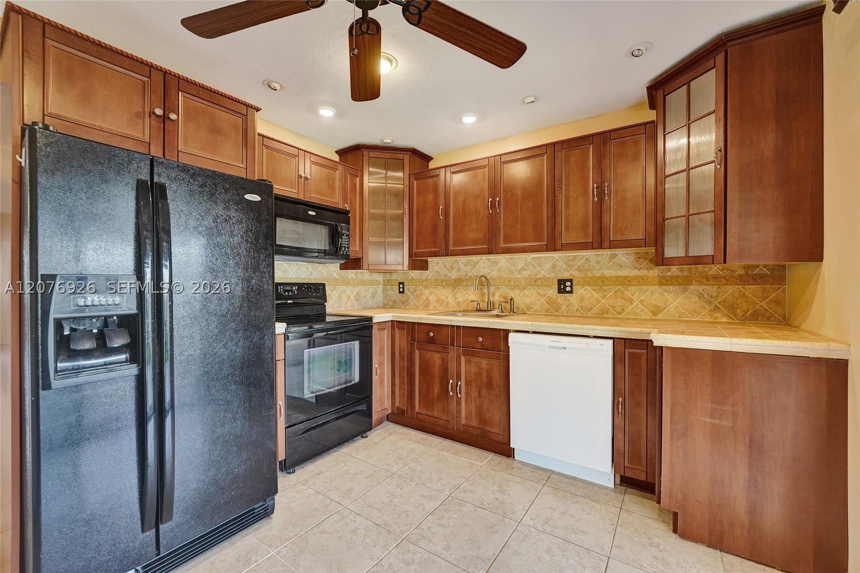 11154 Nw 37Th St – photo 1