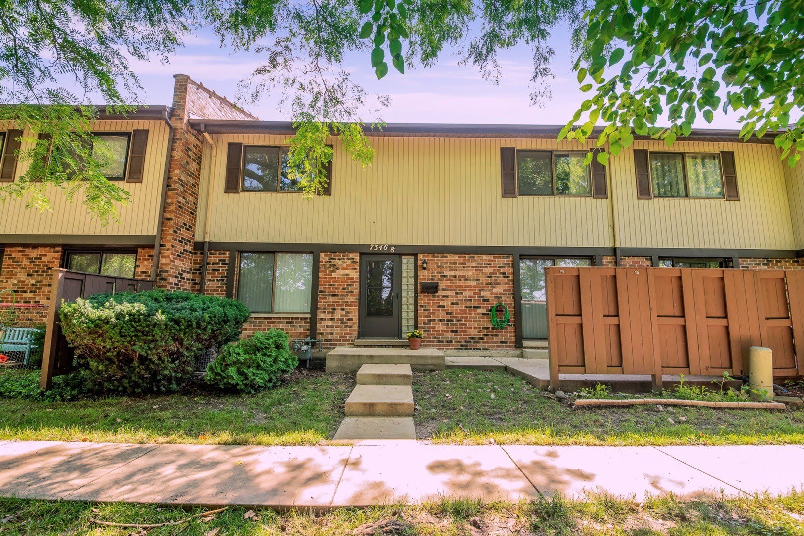 7346 Country Creek Way – photo 1 of 19