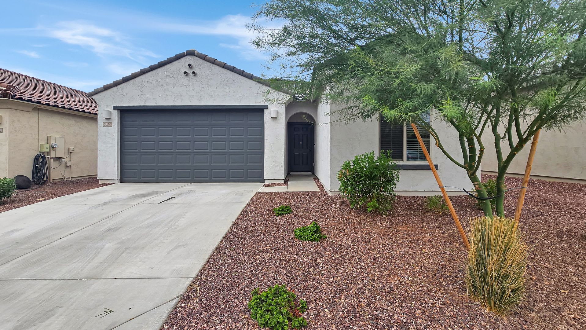 Like new home! Pristine condition! – photo 1