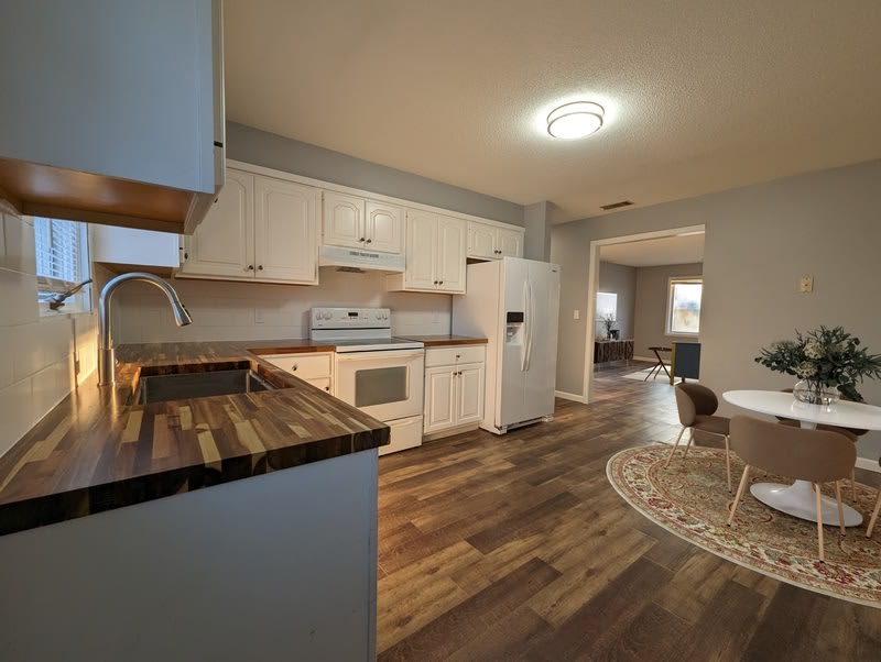 223 Carson Street – photo 1