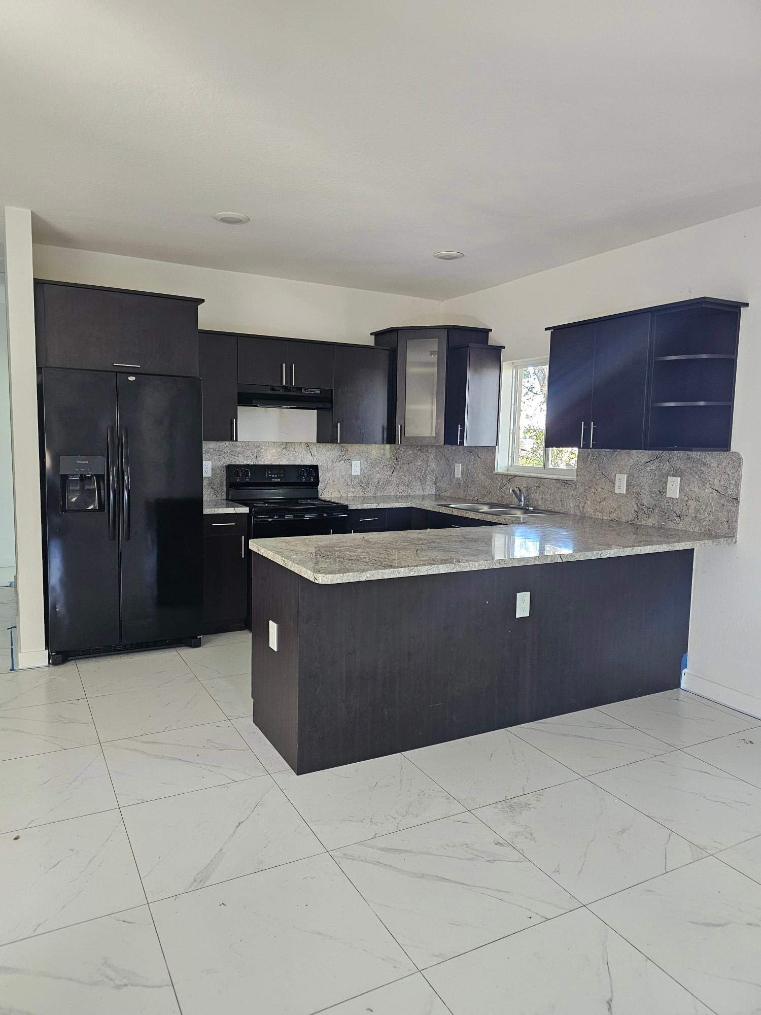 2758 Northwest 58Th Street – photo 1 of 100