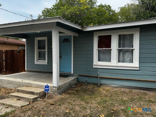 518 Newton Drive – photo 1 of 14