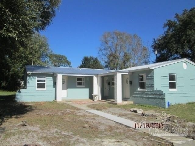 6 Rowland Ct – photo 1 of 3