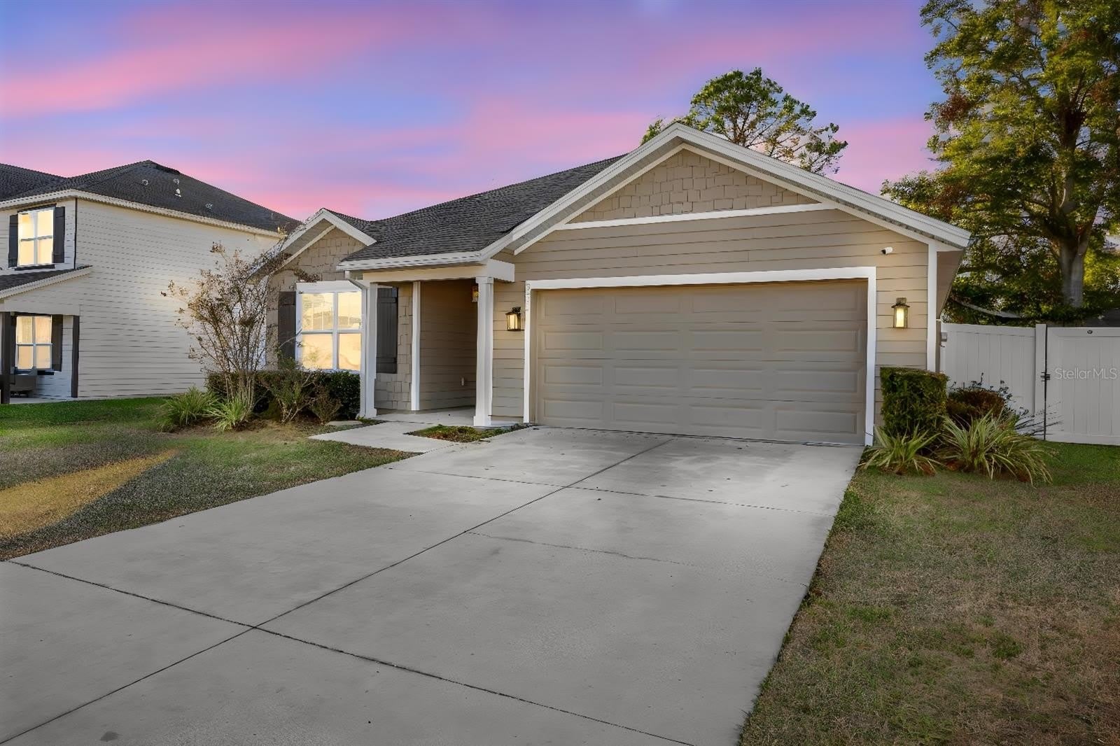 896 NW 253RD Drive – photo 1 of 22