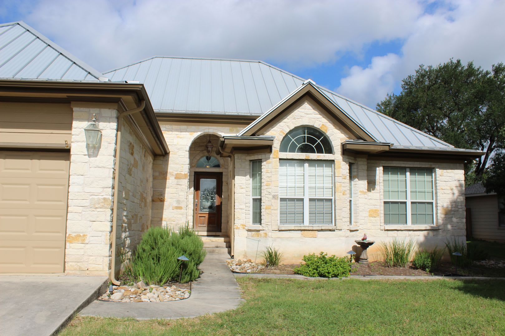 Ready for move in! – photo 1