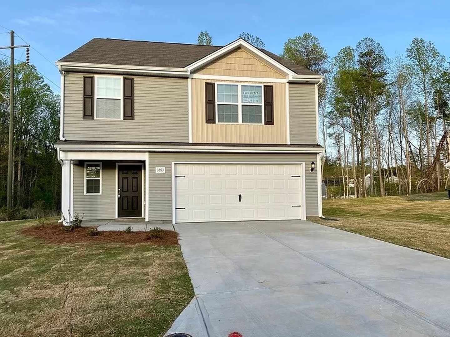 Room in 4 Bedroom Home at Fallen Tree Dr – photo 1 of 16