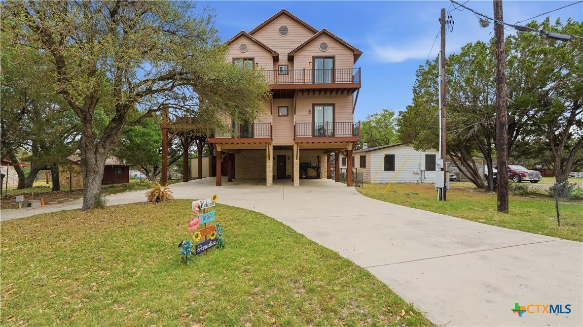 628 Country Lane – photo 1