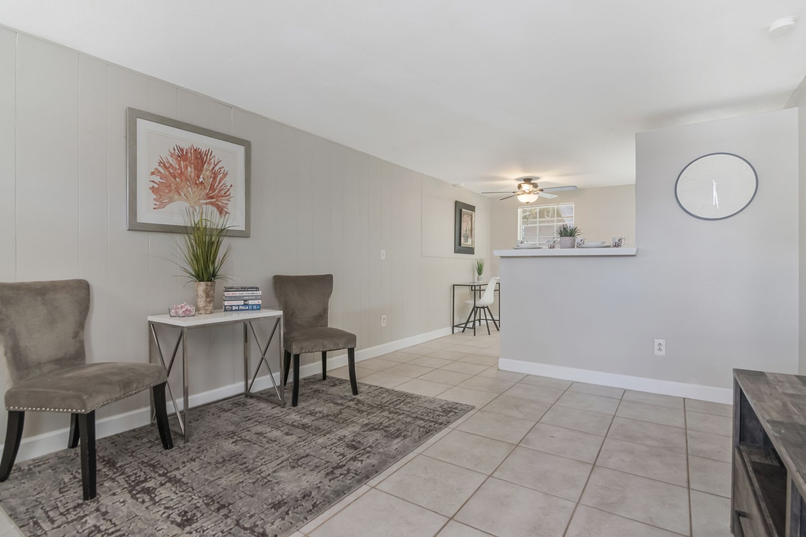 Move In Ready 1Br 1Ba Duplex In Brandon Fl 1 250 Month Across From Brandon Mall – photo 1 of 249