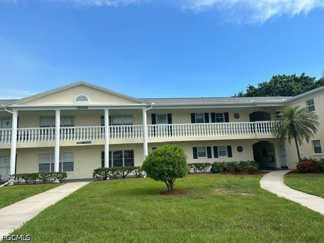 13520 Stratford Place Circle – photo 1 of 7