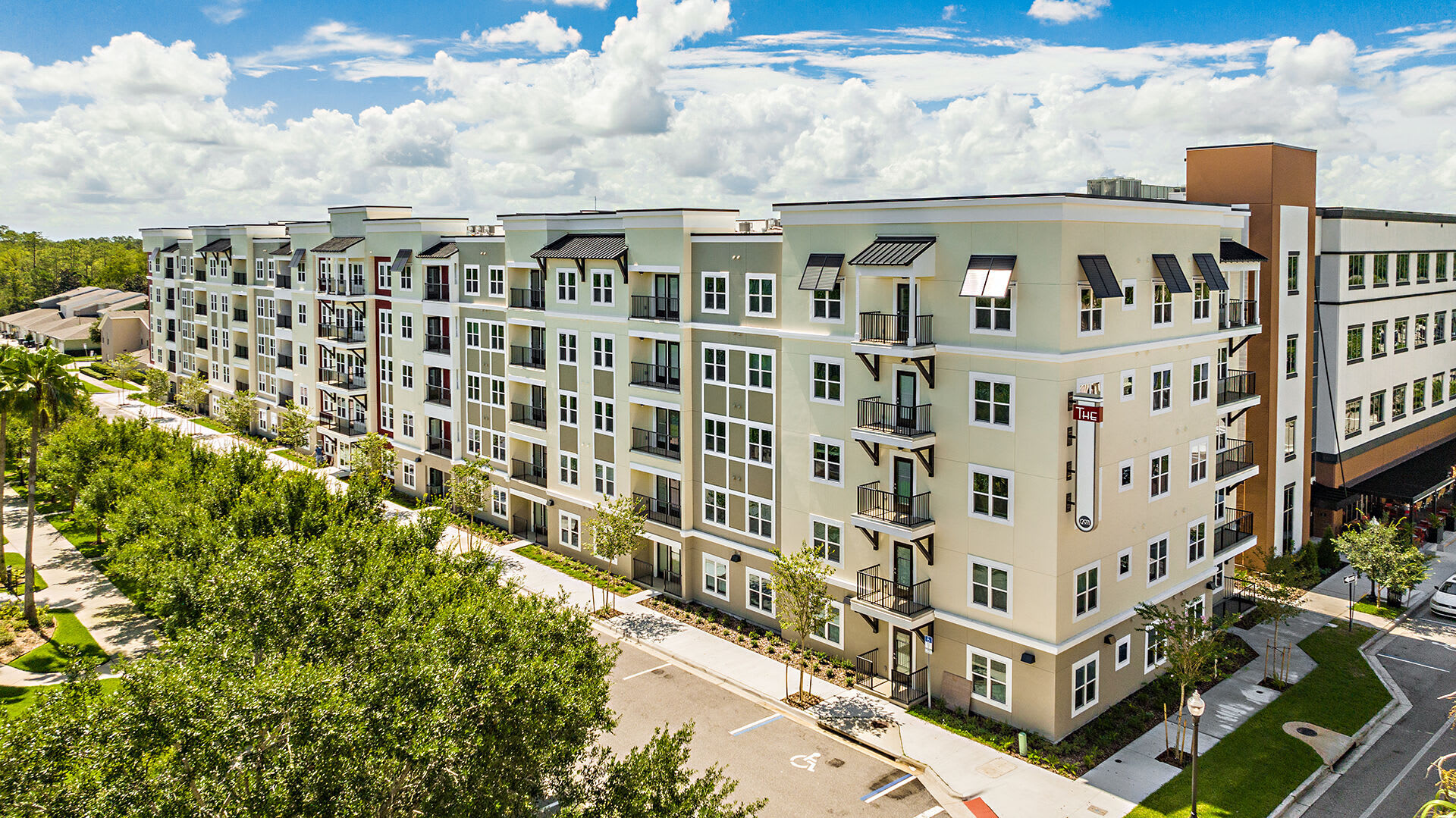 Parkside at Avalon Park – photo 1