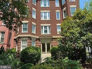 624 Maryland Avenue Ne – photo 1