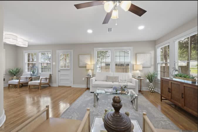 530 6th Street – photo 1 of 19