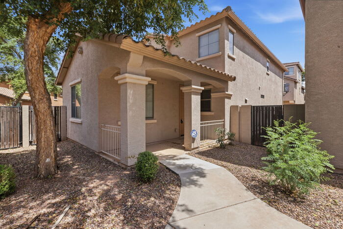 3802 East Santa Fe Lane – photo 1