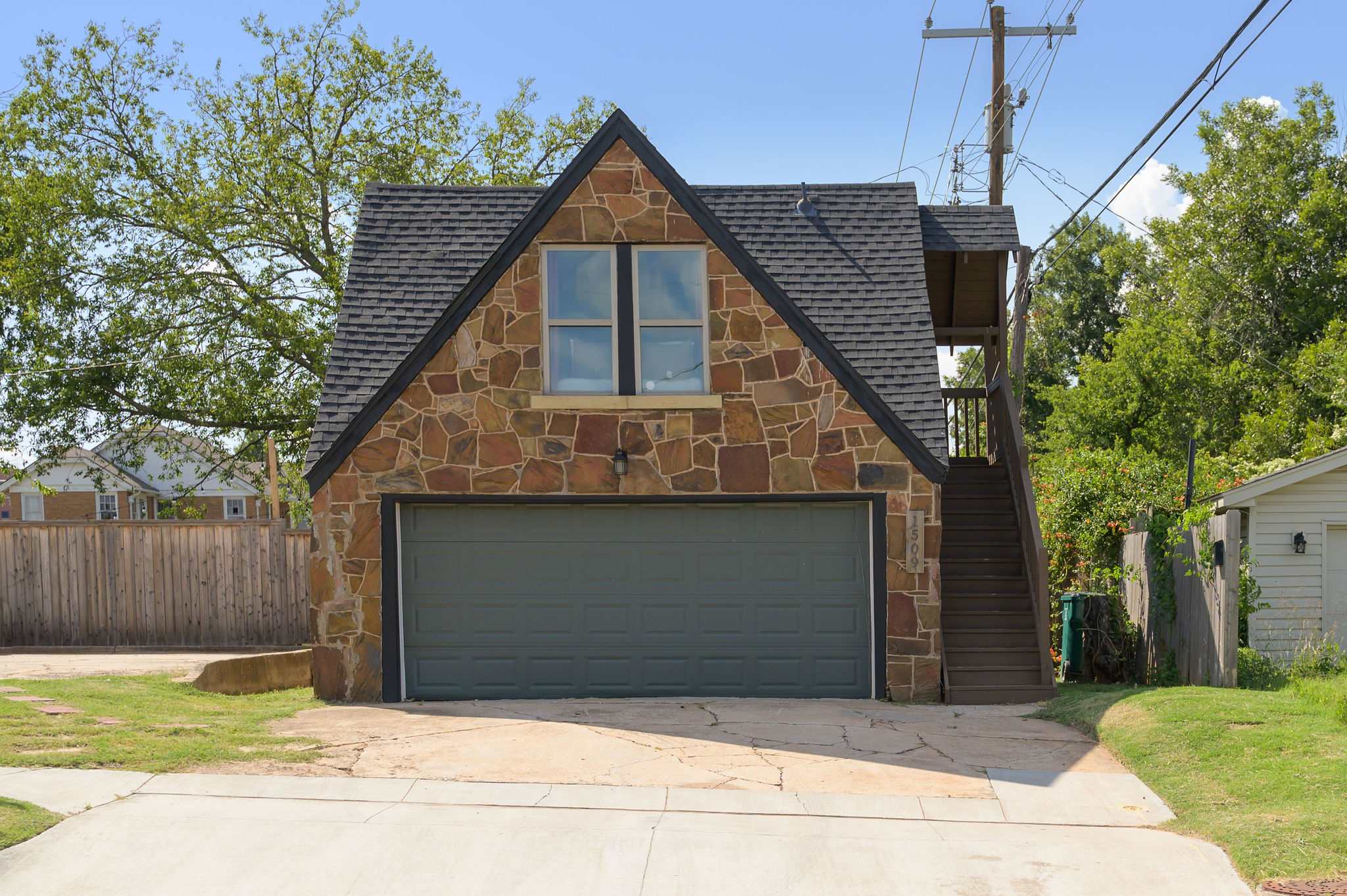 1509 North Everest Avenue – photo 1