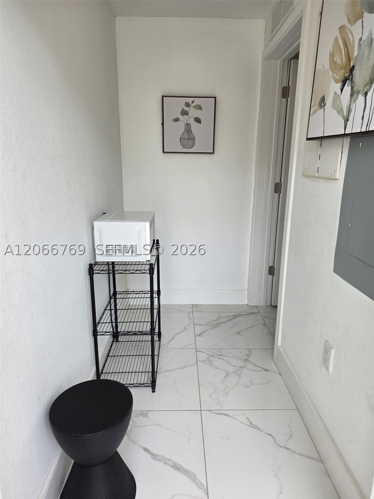 25885 SW 144th Ct – photo 1 of 9