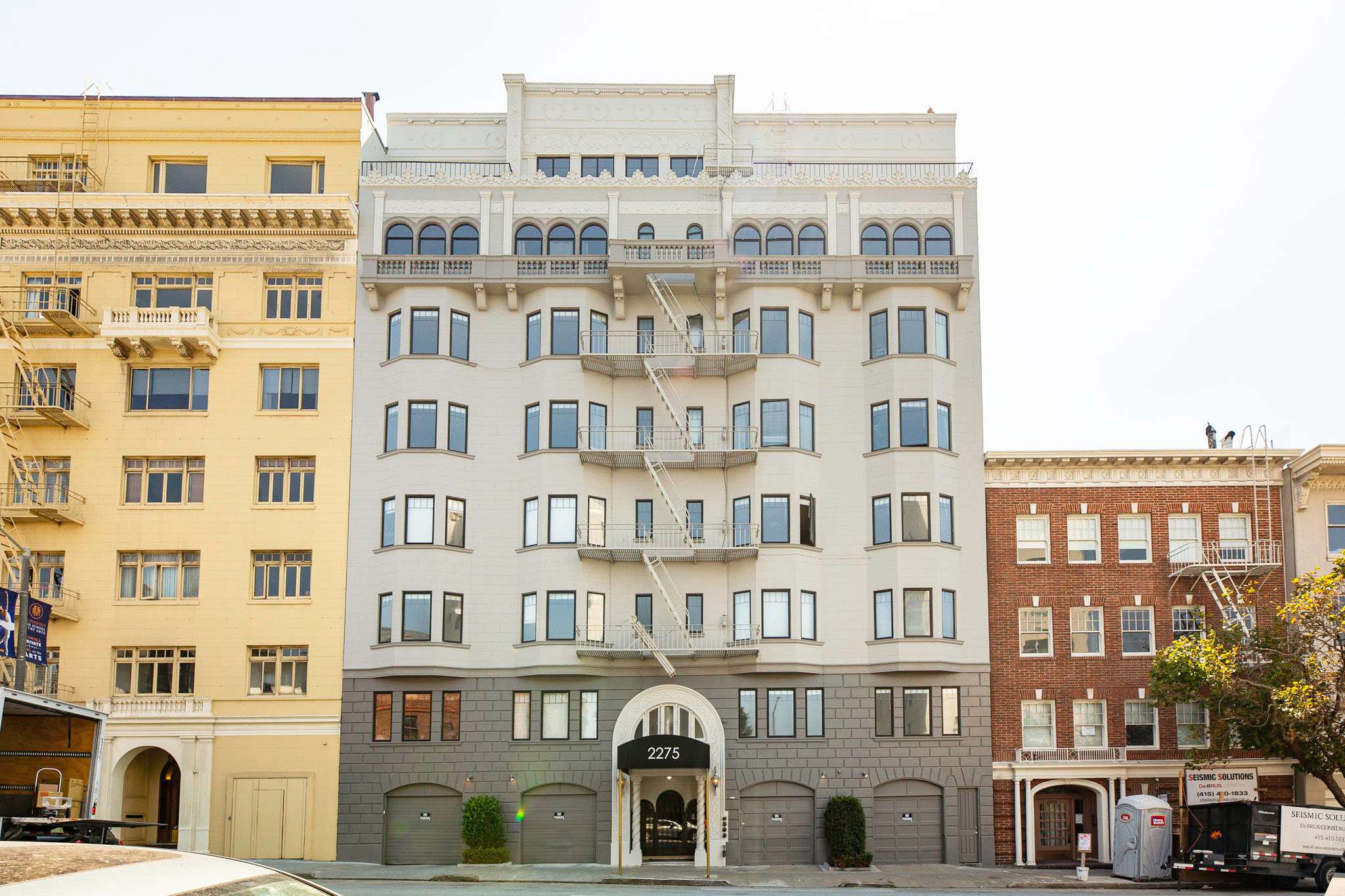 2275 BROADWAY Street – photo 1