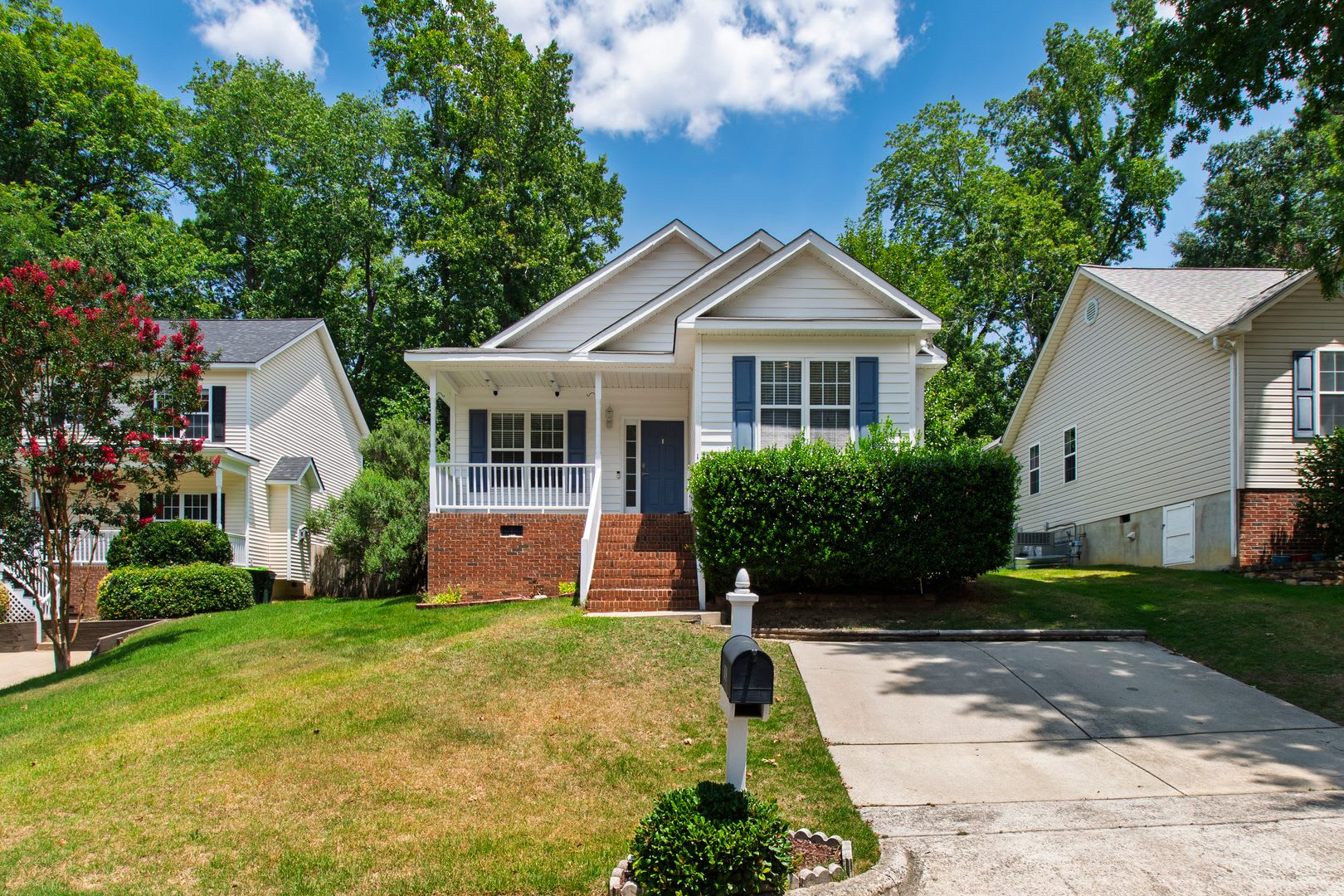 Charming Ranch Home On A Quiet Cul De Sac In Apex – photo 1 of 317