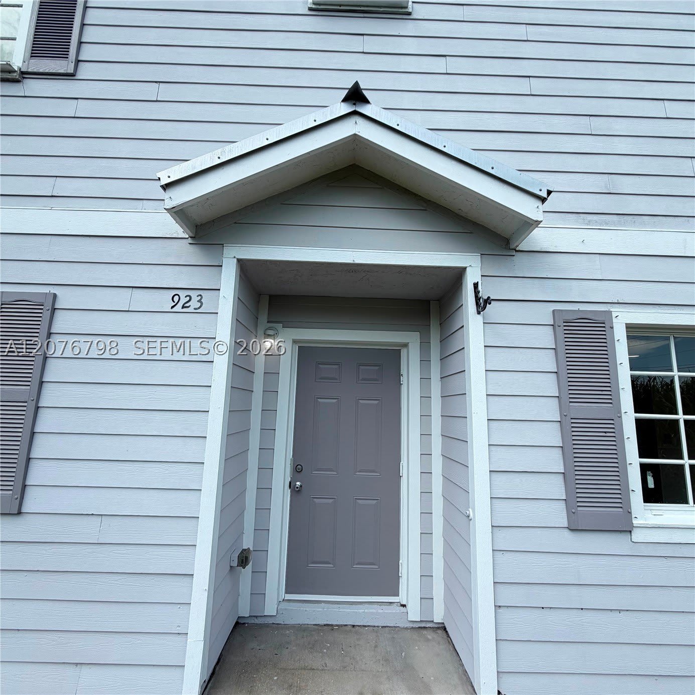 923 Se 16Th Ct – photo 1