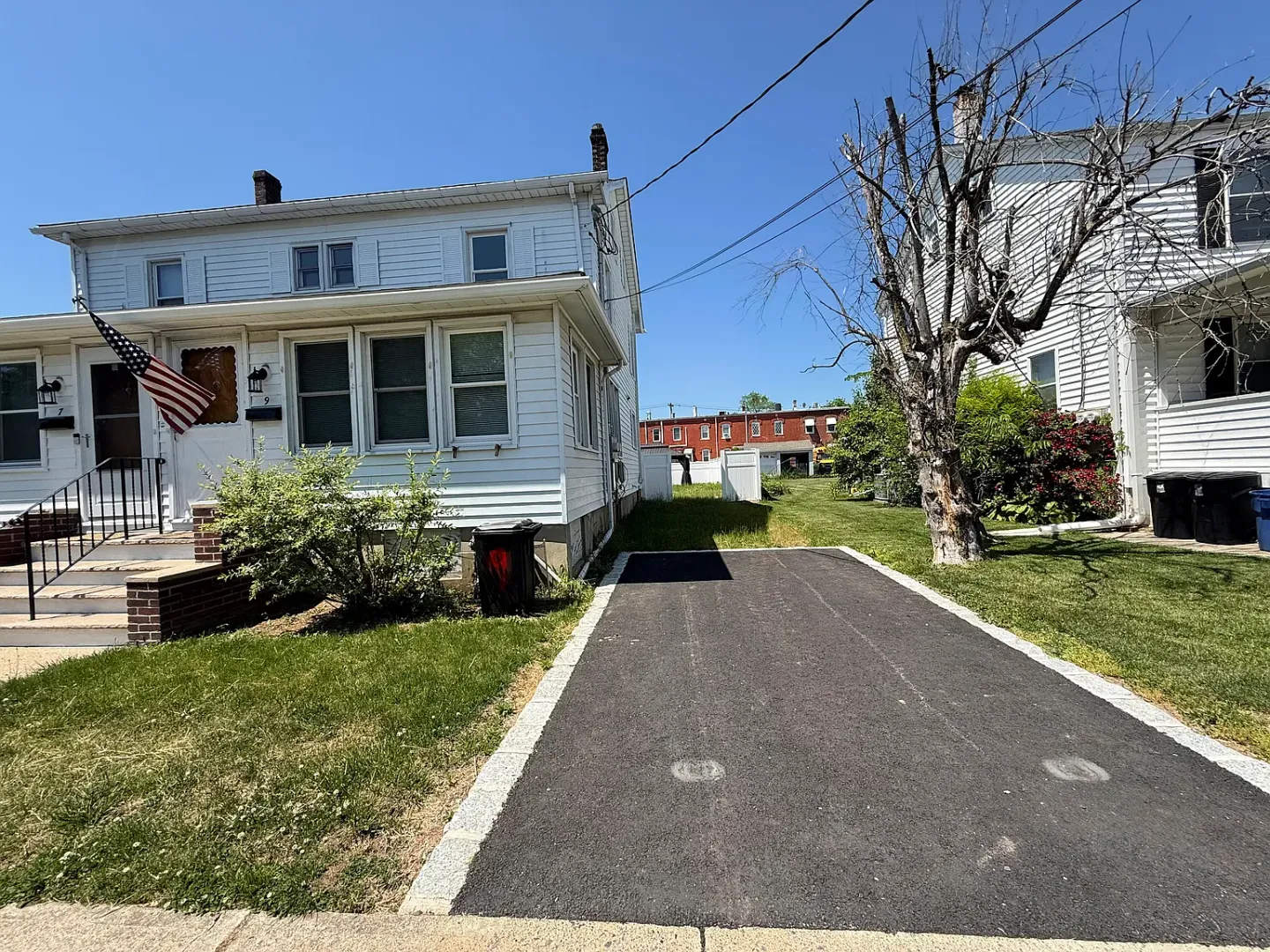 Welcome to 9 Church Street in the heart of Raritan, NJ! – photo 1 of 10