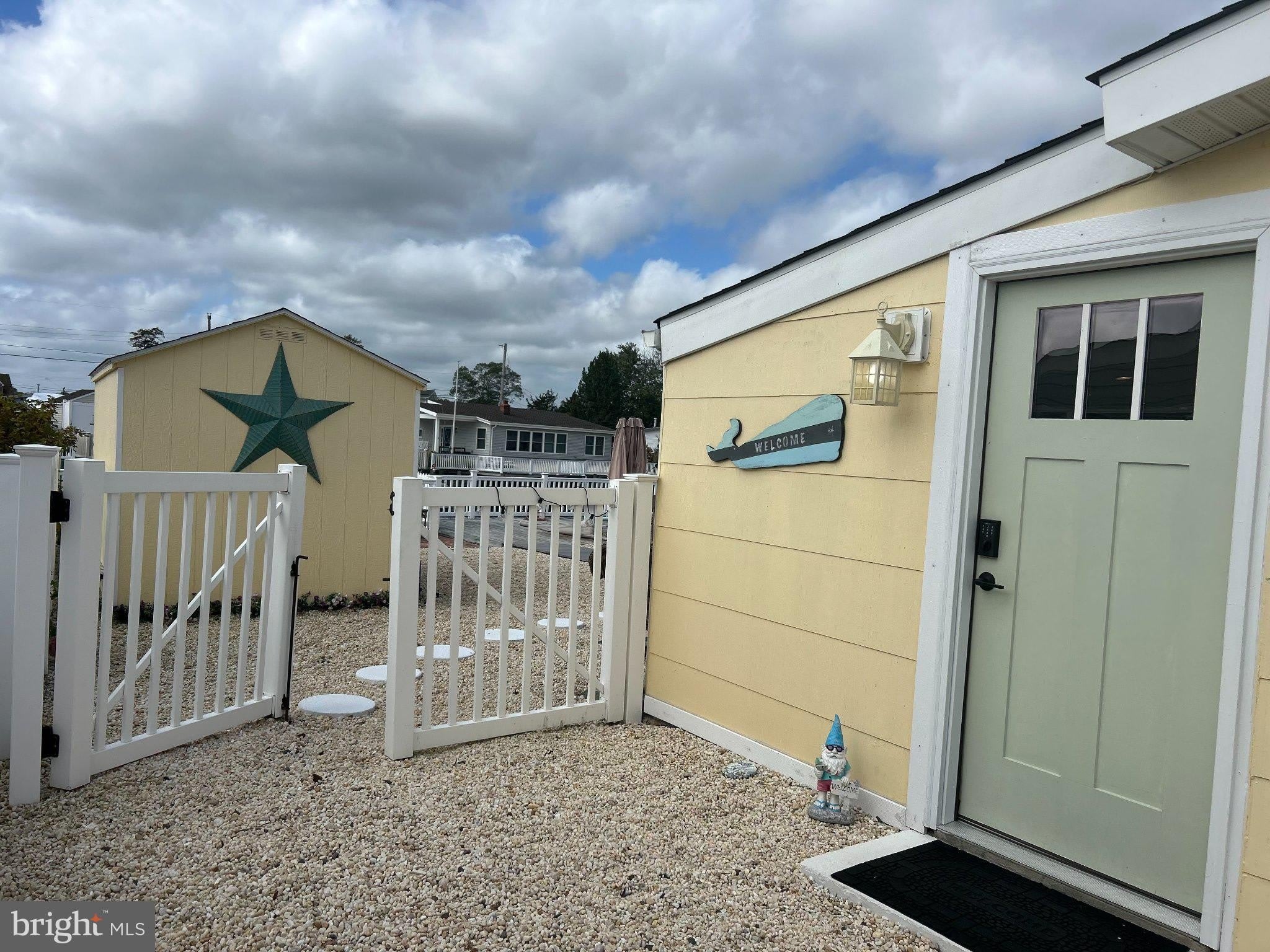 39 JETEEMALE Drive – photo 1 of 20