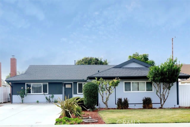 17121 Hague Lane – photo 1 of 5