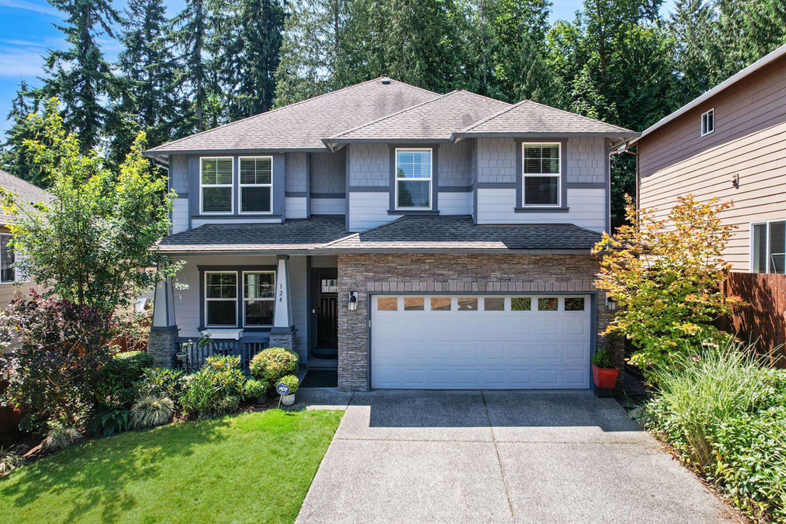 124 147th Pl SE – photo 1 of 35