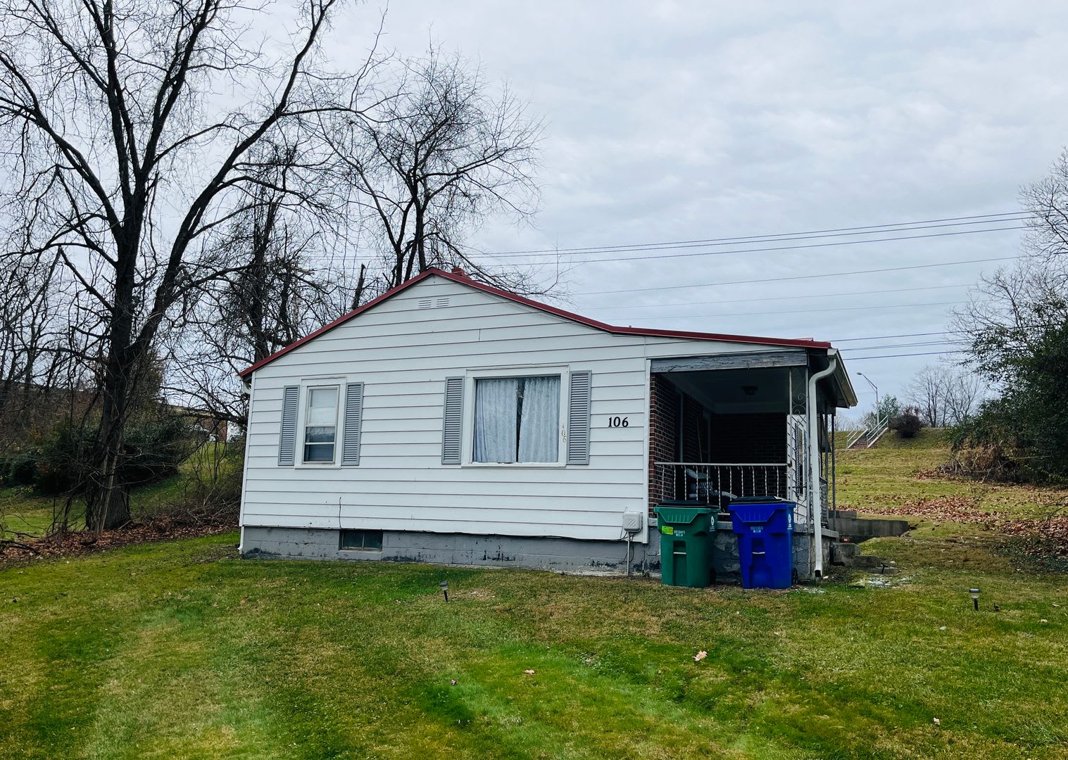 2 Bedroom 1 Bath House – photo 1