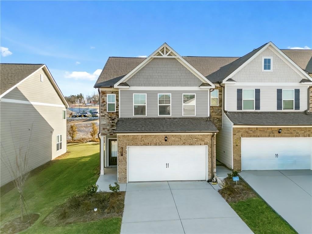 3831 Brookburn Park – photo 1 of 35