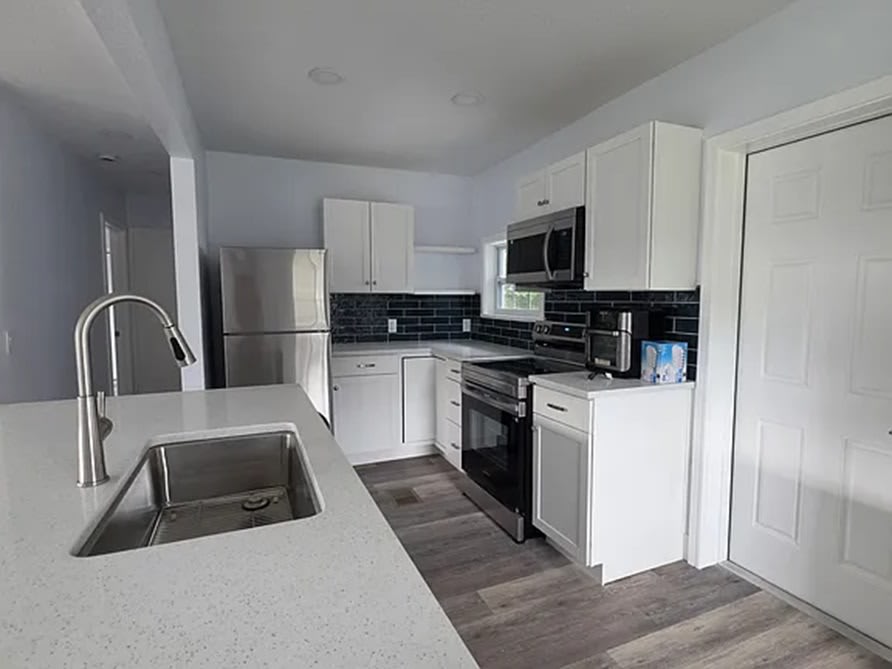 5236 9th St – photo 1