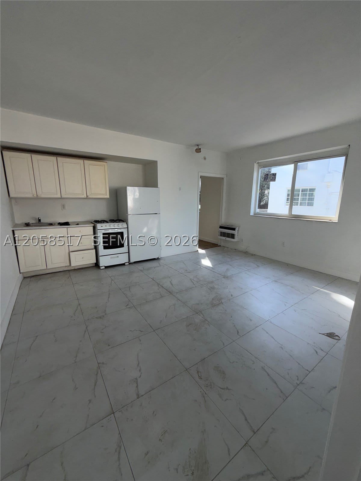 1026 Euclid Ave – photo 1