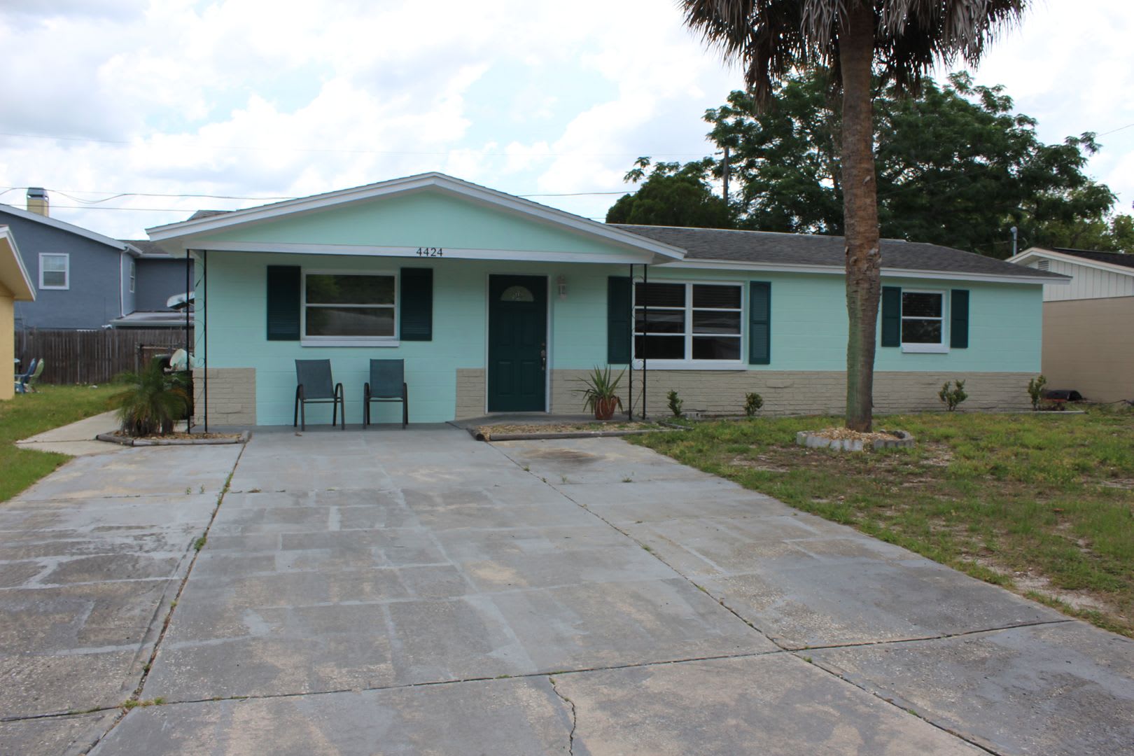 1 Bedroom 1 Bath All Utilities Incl Apt – photo 1 of 16