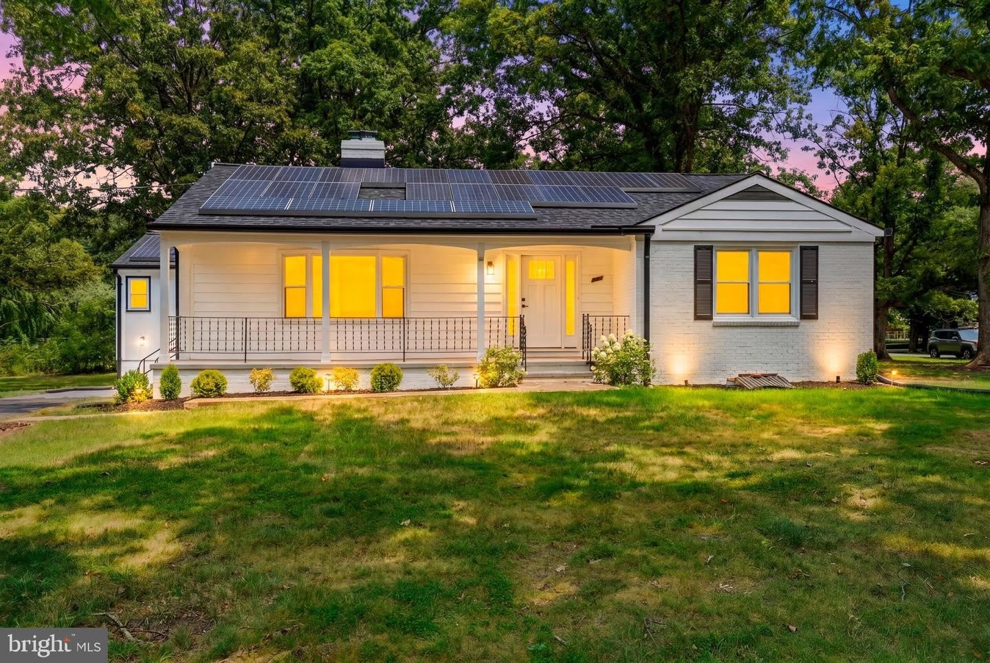 2608 HOLLY DR – photo 1