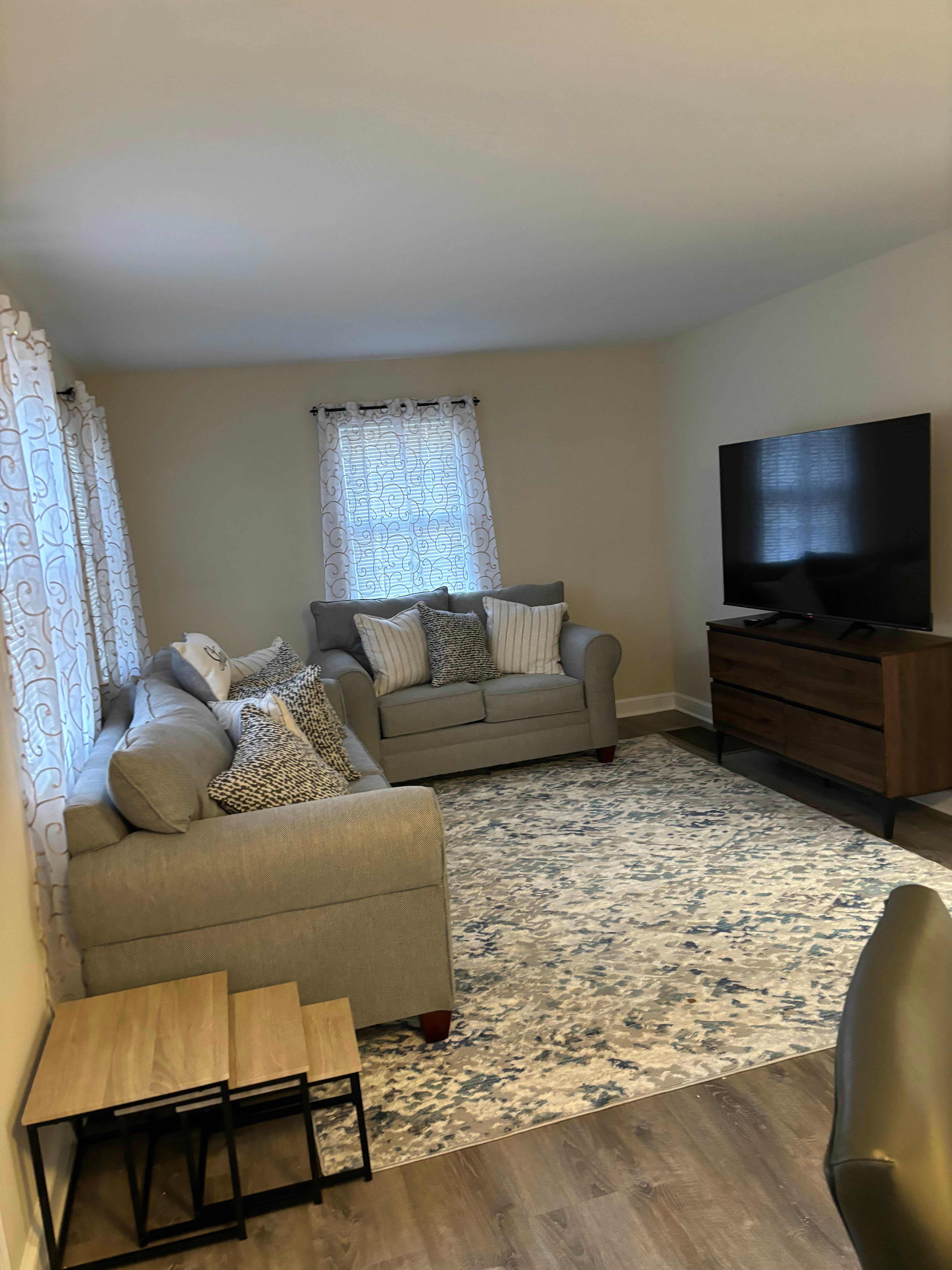 300 Dyer St – photo 1 of 16
