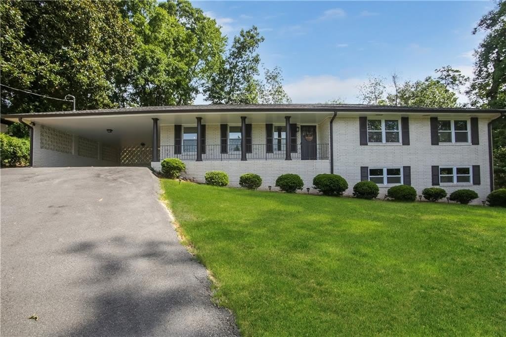 3116 N Druid Hills Road – photo 1 of 142