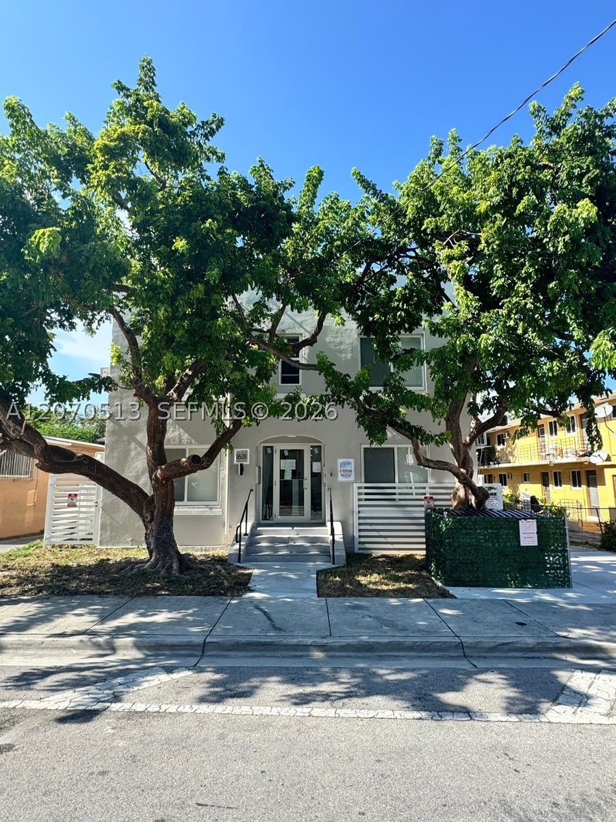 1631 NW 3 St – photo 1