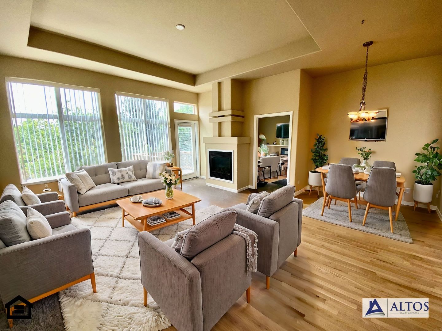 8152 8174 W 54Th Lane – photo 1 of 190