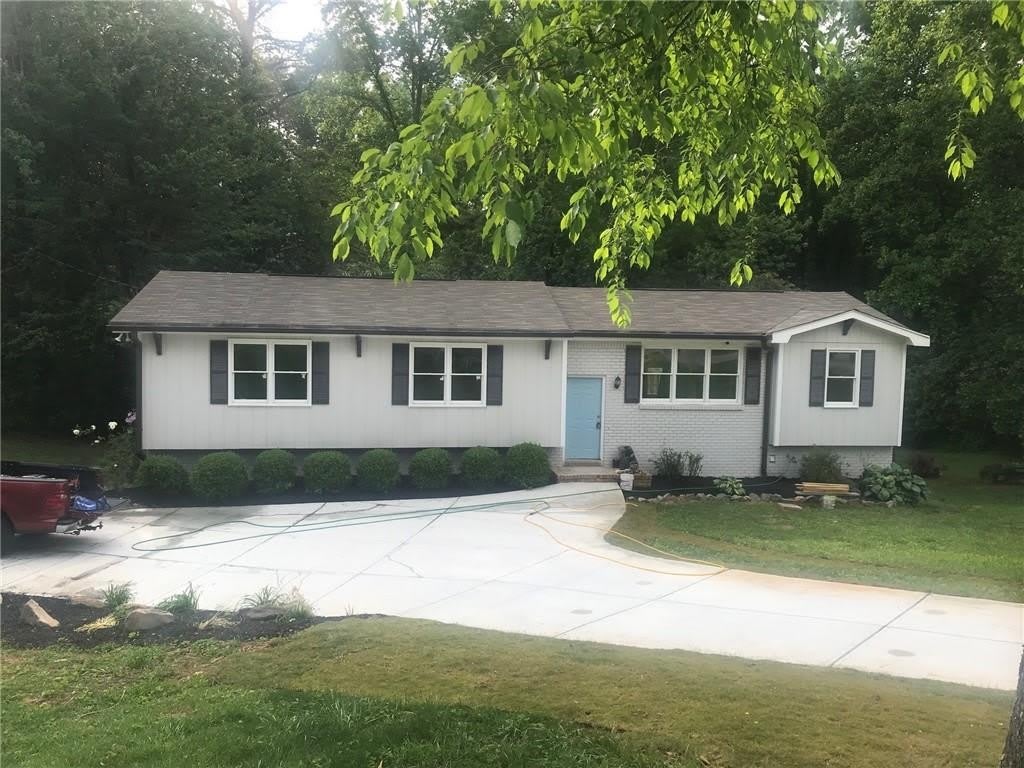 111 Quail Run – photo 1 of 284