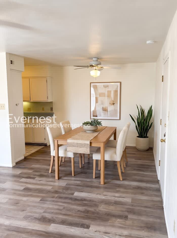 461 West Yucca Court – photo 1 of 19